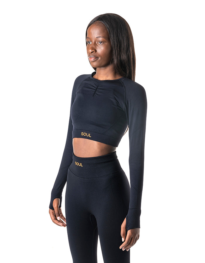 Minimalist Long-sleeve Top