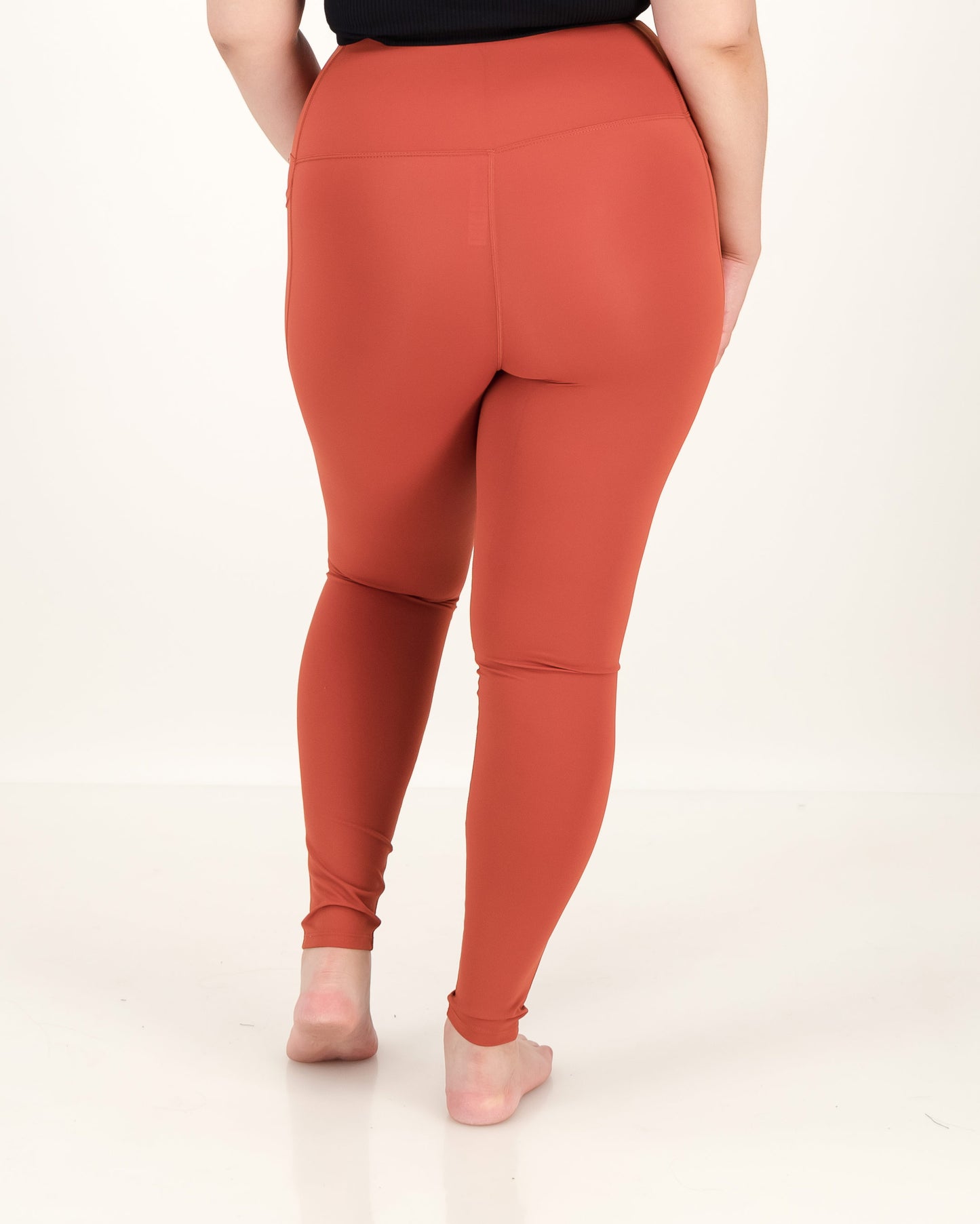 4-Way Stretch Leggings with Pockets