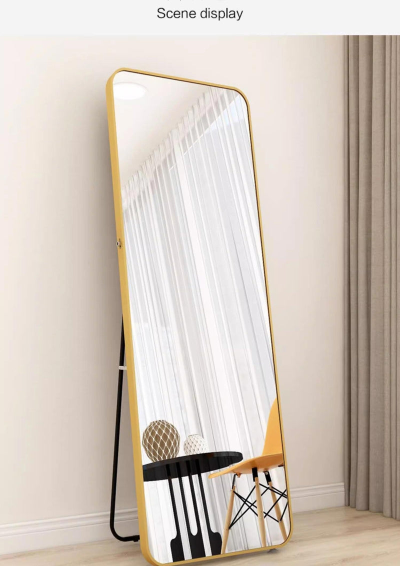 Soul lifestyle Rectangular Aluminium Frame Mirror - Gold