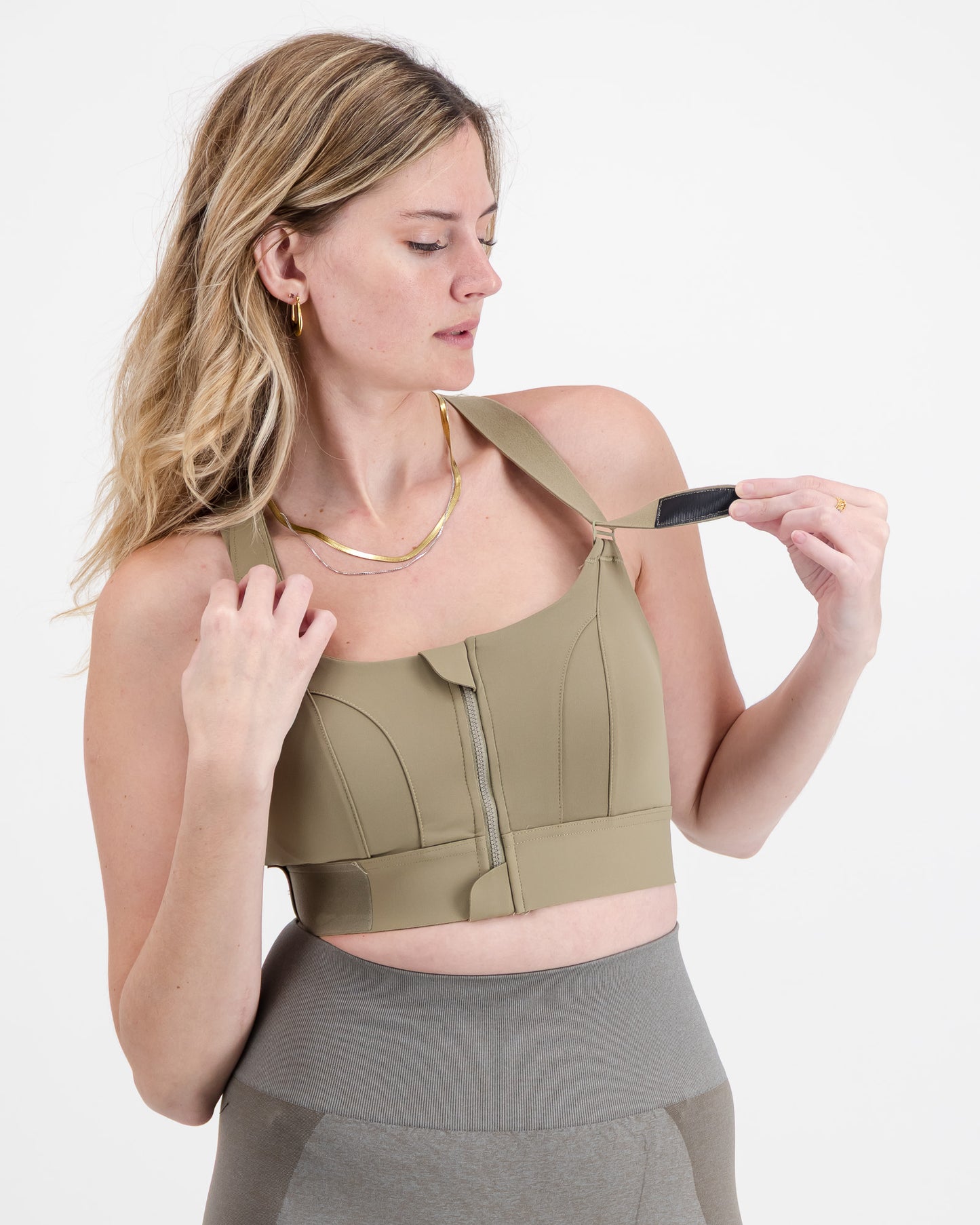 Women’s Sculpting High Impact Sports Bra with Front Zip & Adjustable Compression Fit