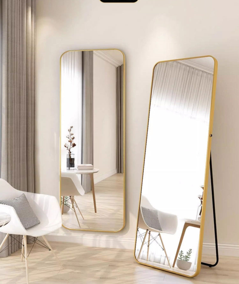 Soul lifestyle Rectangular Aluminium Frame Mirror - Gold