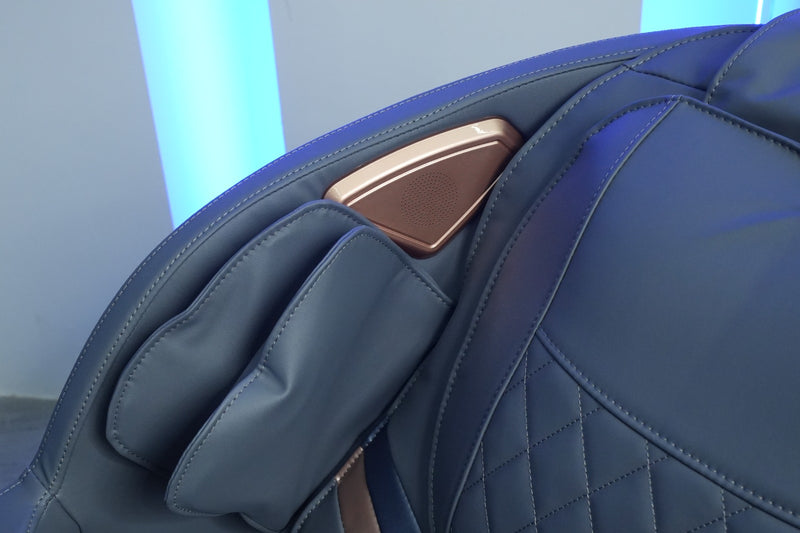 Smart Phantom 4D Zero Gravity Massage Chair