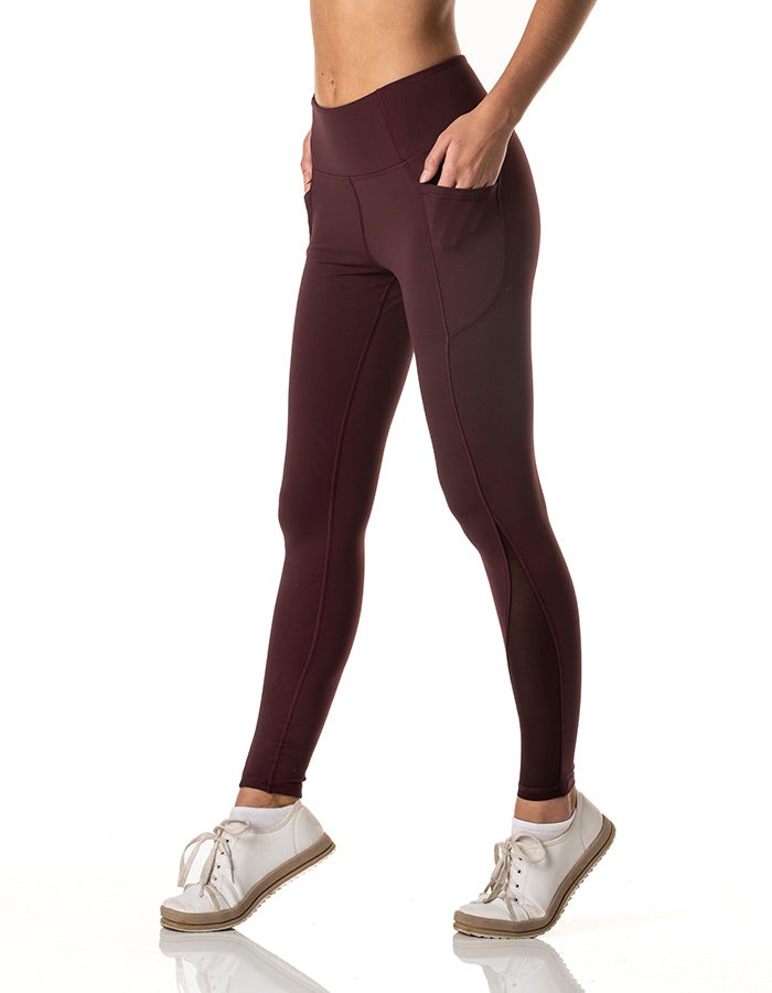 Performance leggings with pockets hotsell