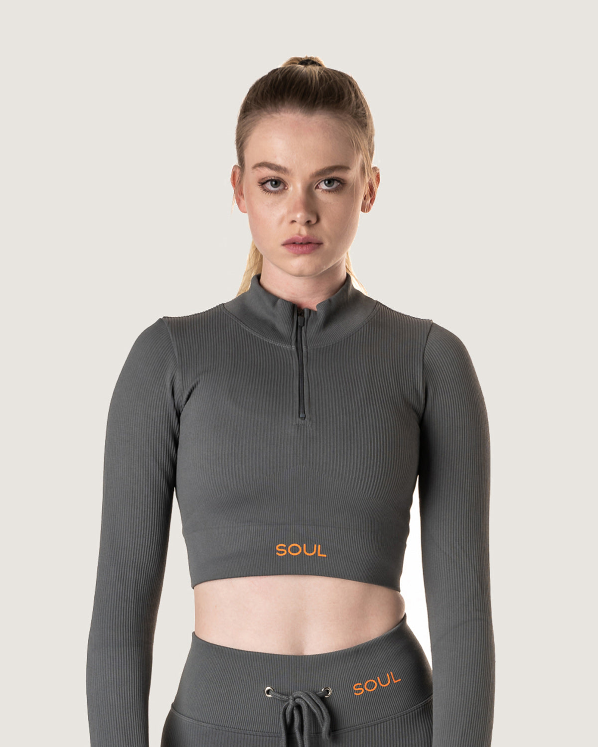 Ribbed Statement Zip-up Long-Sleeve