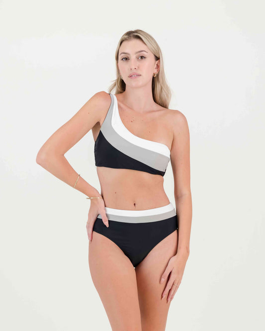 Playful 2-piece Bikini